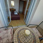 Delac Apartament *