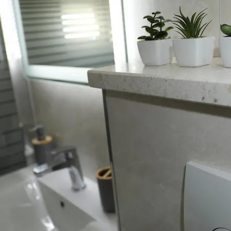 Delac Apartment