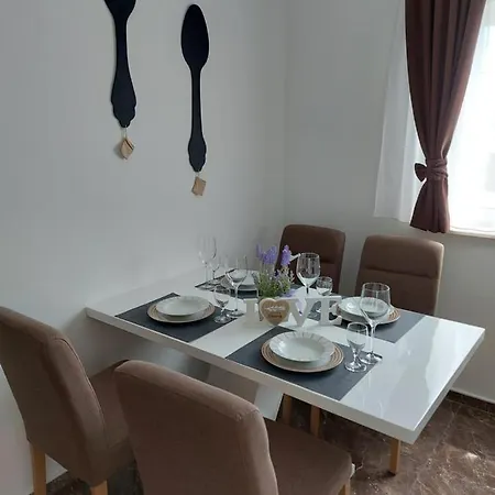 Delac Apartment