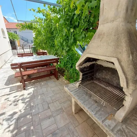 Delac Lägenhet Vodice