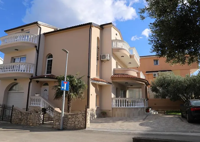 Delac Apartamento Vodice