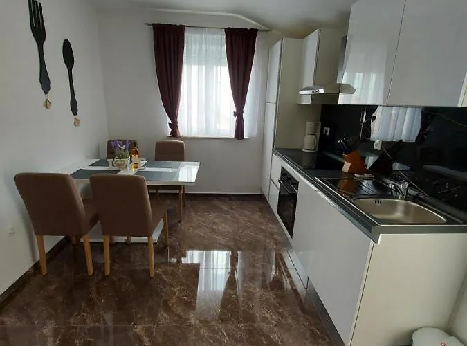 Delac Apartamento Vodice
